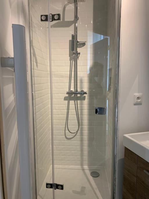 Studio Cosy A 12 Min A Pieds De La Gare Limoges Bagian luar foto